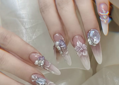 Lotus nails