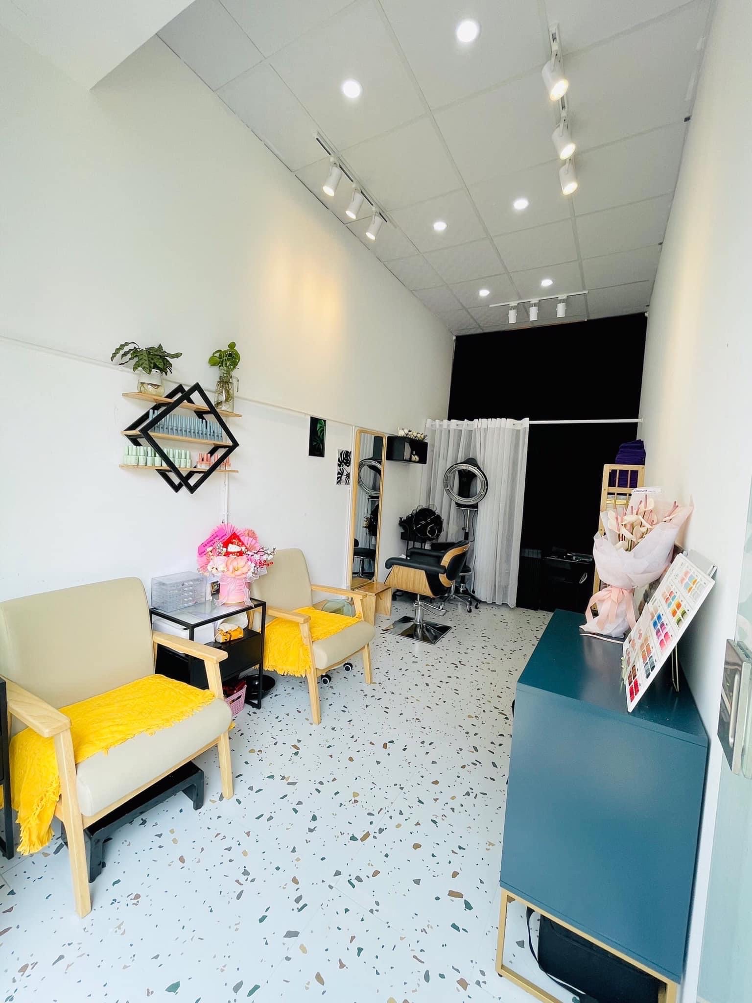 P & L Salon