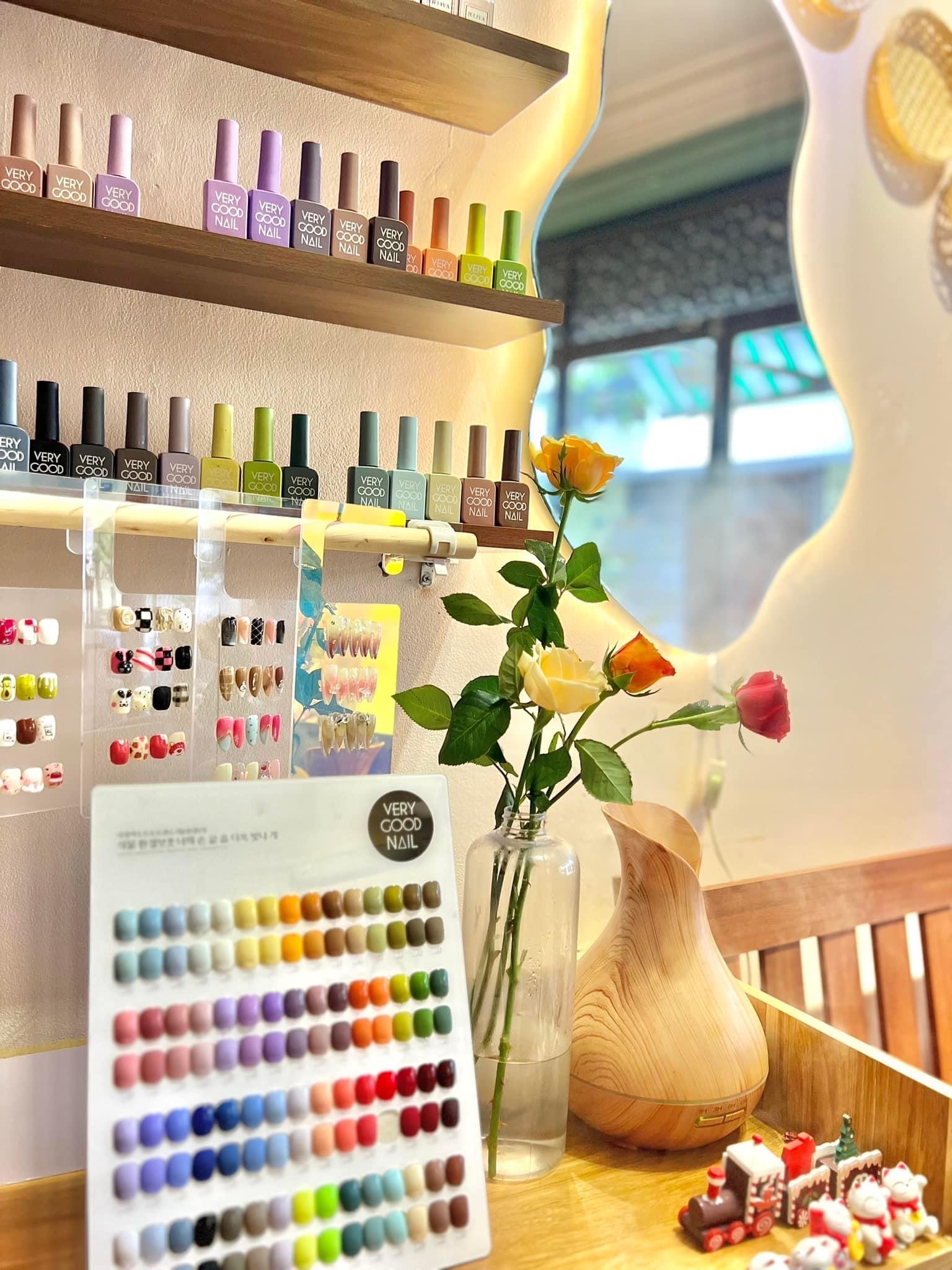 Ấm Nail & Spa